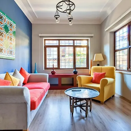 Fascinating Flat Near Hadrians Gate * 安塔利亚