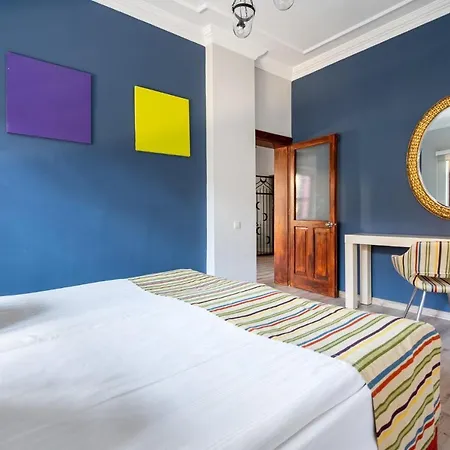 Fascinating Flat Near Hadrians Gate 公寓