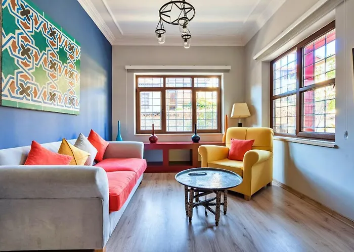 Fascinating Flat Near Hadrians Gate * Antalya